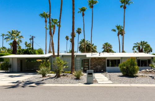 Shaken Not Stirred in Sunrise Park by Acme House Company - Foto 2