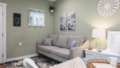 Primrose Studio 1BR Studio near Downtown Beaches Wineries - Photo 3