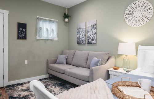 Primrose Studio 1BR Studio near Downtown Beaches Wineries - Photo 3