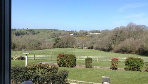 3 Bed Cottage-Sleeps 6-Garden-Hot Tub-Games Room - Foto 3