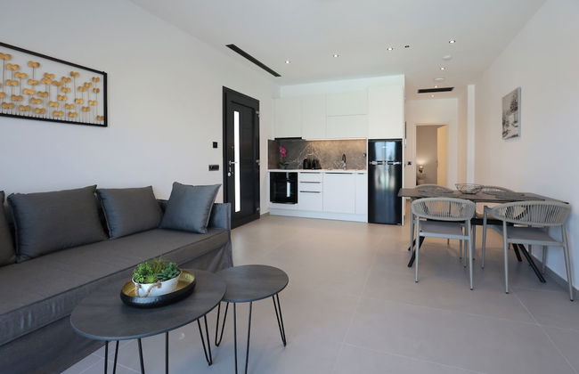 Limi Deluxe Suites - Foto 21