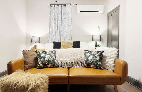 Suite Home Indiana Apartments - Photo 37