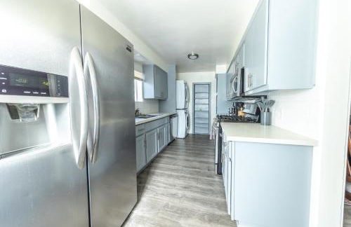 8 Beds Home with 4 Car Parking Space - Near DTLB - Foto 5