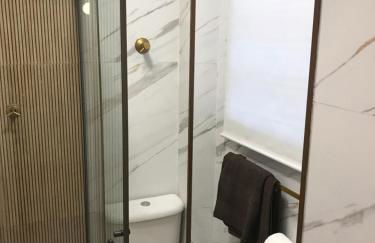 Kit pé na areia - Praia do Gonzaguinha - São Vicente - Wifi, TV e Ar condicionado - Foto 9