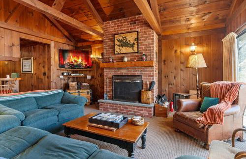 Lakeside Getaway - Lake Access & Firepit - Photo 9