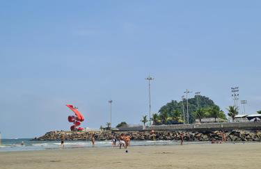 Loft em prédio em frente à praia - Foto 4