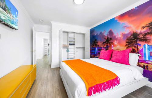 Spectacular Miami- Htd Pool,5 Bdrooms ,MiniGolf, Playground, Baby Items, BBQ - Photo 26