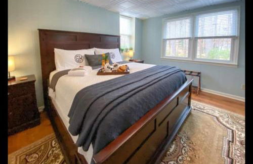 Winston Sleeps 16 - 2 Kitchens - Photo 40