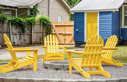 Charming Yellow Door House Steps from OU - Photo 1
