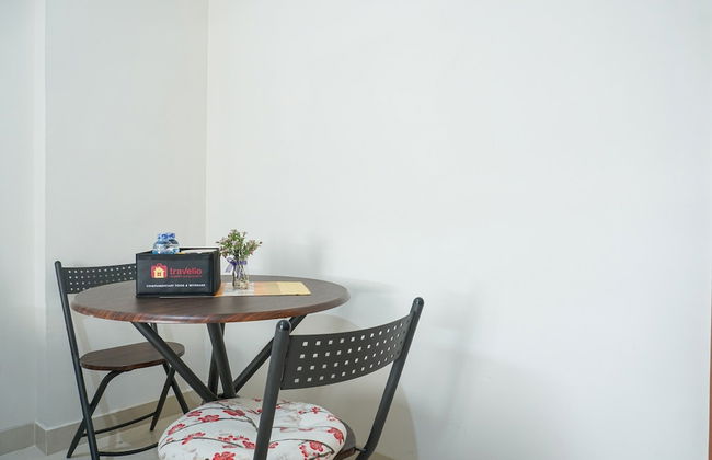 Fully Furnished Studio at Green Park View Apartment - Photo 13