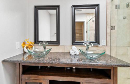 Bridging the Gorge And City to Your Cozy Home - Photo 36