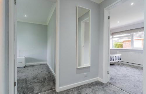 Jodi's Bungalow - Garden and Parking - Foto 39