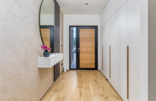 Villa Lastine by Villsy - Photo 28