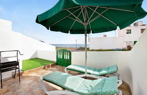 Mar de Lava Sunrise Fuerteventura - Photo 1