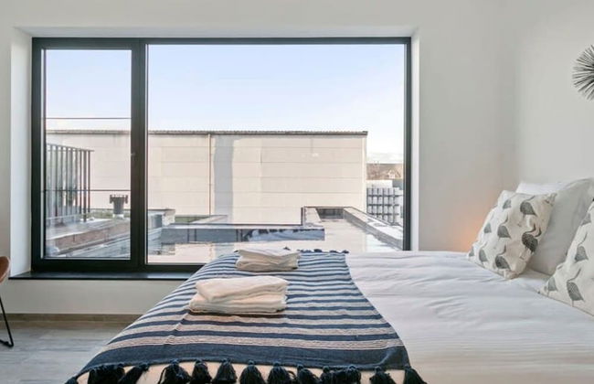 Spacious 3 Bedroom Apartment With Private Garage - Foto 3