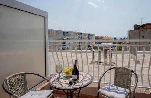 Rooftop Li -New, modern, city center - Foto 27