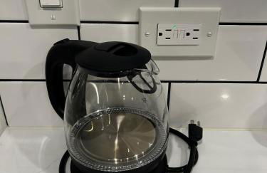 Studio near Downtown, Airport, stadiums, light rail, train - Foto 21