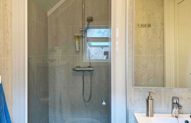 8 Person Holiday Home in Urangsvag - Foto 16