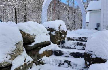 CubsCorner - Pool, Sauna, Gym, Close to Mountain! - Foto 23