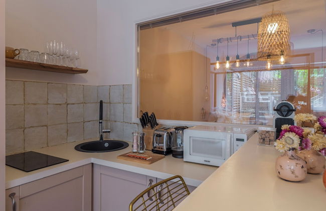 Rose & Garden - Eiffel Tower - Photo 26