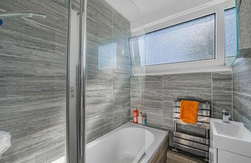 Peckham apartment with 2 balcony - Photo 3