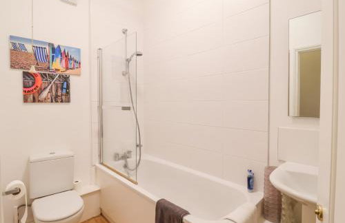 Feathers, Blythburgh - Foto 18