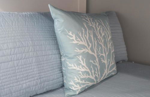 Beach Getaway for 15 A Few Steps from the Sand - Foto 72