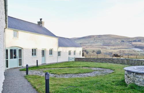 Felin Hedd Peaceful Mill - Photo 18