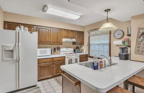 View West Lakefront Home - Foto 11