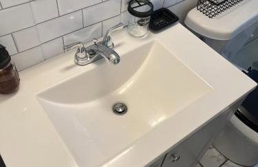 Charming NYC apt near UBS and Belmont Park Village - Foto 9