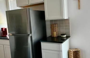 Peaceful Vacation Spot with Modern Touches and Amazing Ambiance - Foto 8