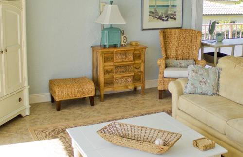 Sunrise Ocean Suites - Photo 36