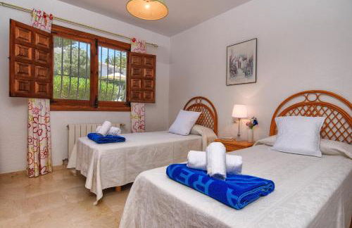 Villa Margarita - A Tranquil Oasis with Large Private Pool - Foto 17