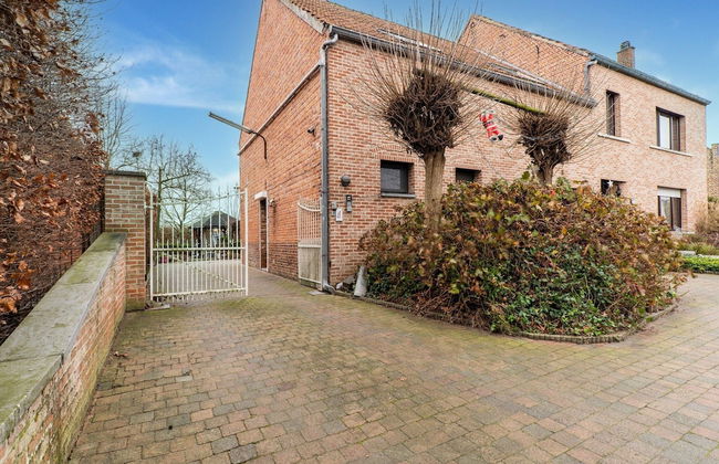 Zoutleeuw Home With Pool - Foto 26