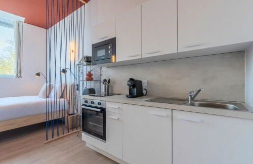 Studio équipé côté rue, parking gratuit - Foto 4