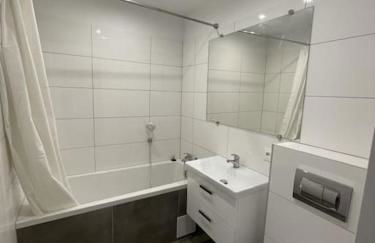 Am Ring Monteurzimmer Apartment Böhlen - Foto 8