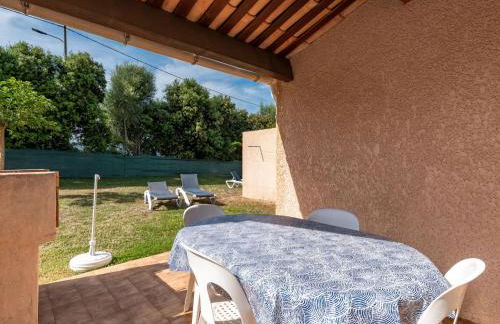 Holiday Home La Pinède- bungalow 4 pers- by Interhome - Foto 3