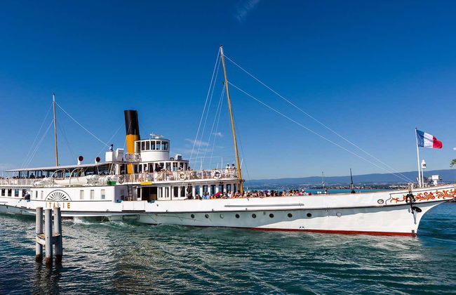 Balade en bateau sur le lac Léman - Photo 1
