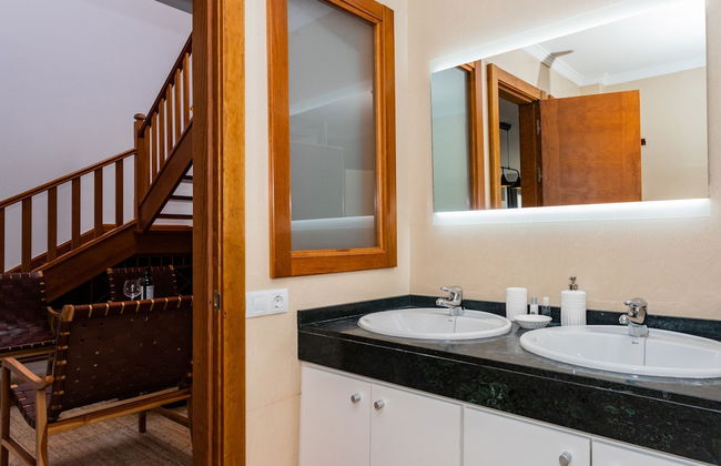 4 Bed Villa - Heated Pool, Pool Table, Bbq, Patio - Photo 18