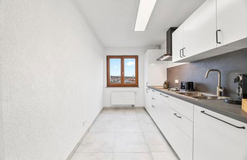 Stilvolle Suite mit Weitblick & Parkplatz - Foto 28