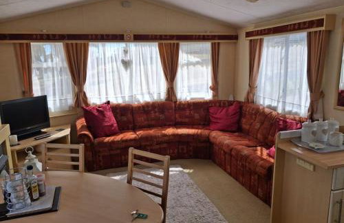 2Bed-Cabin Sleeps 4 WiFi Free Parking Sea Views - Photo 23