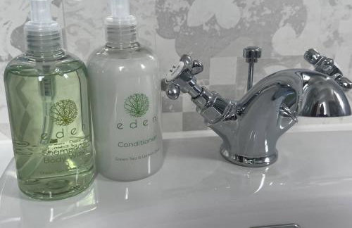 The Old Workshop, Monkton Combe - Elegant Countryside Retreat near Bath - Foto 21