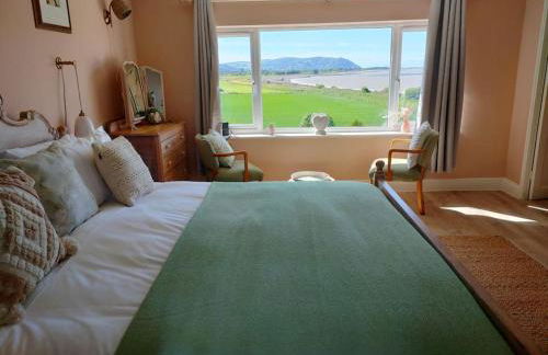 Blue Anchor House - Seaview, Hot Tub Apartments - Photo 69