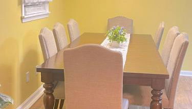 Spacious Family Stay, Large Dining,3 Cozy Bedrooms - Foto 5