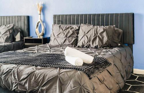 Spacious Beach Retreat | Oceanfront Pool & Tiki - Foto 18