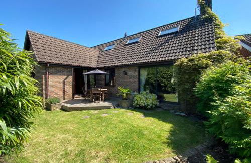 Stunning Rustic Home, New Forest National Park - Photo 4