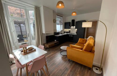 Flat 2, 297 Gillott Road, B16 0RT - Photo 2