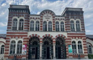 Petit studio avec parking, très bien équipé proche des Thermes et du centre ville Nouvelle literie - Foto 13