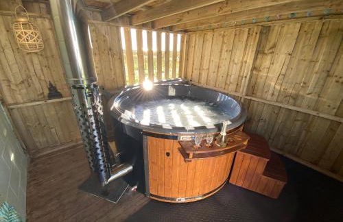 Kinnoull House near Stornoway Hot-Tub Sauna Pet Friendly - Photo 44