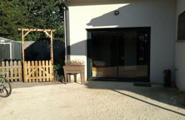 Petite maison avec jardin entre lac et village - Foto 15